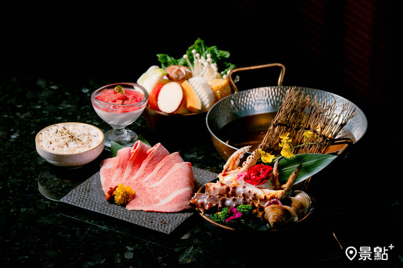 每間包廂皆配置專業「侍食師」提供從拆解、去殼到料理的桌邊服務。