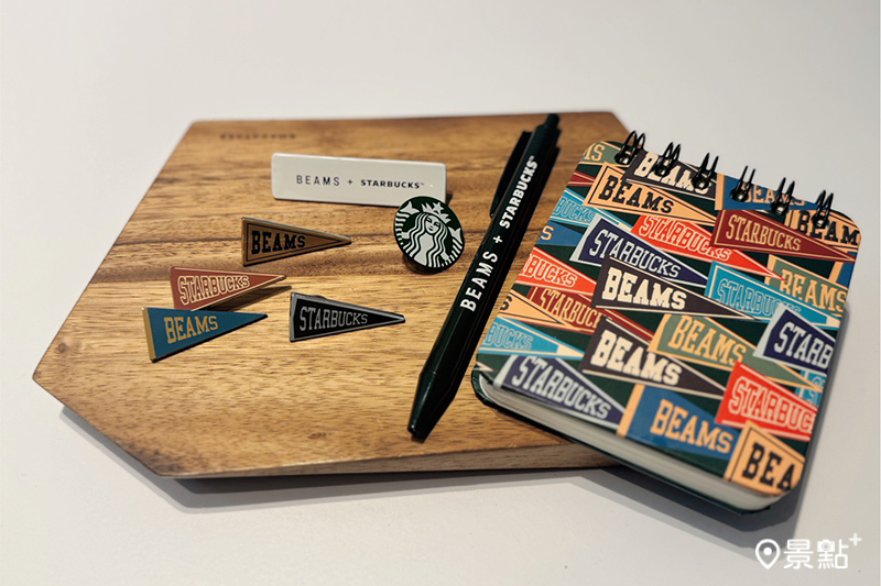 BEAMS徽章組、BEAMS筆記本組。（圖／景點+張盈盈）