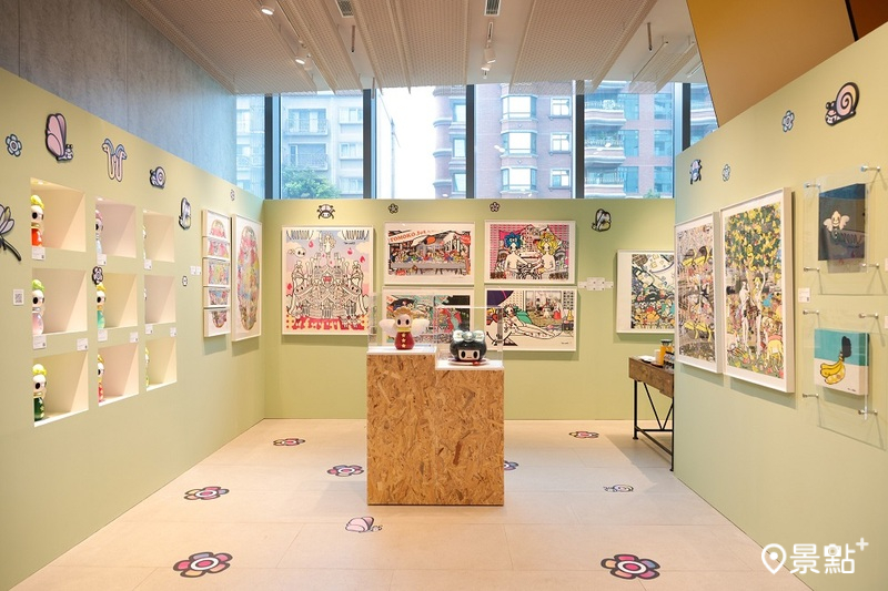 現場展出藝術家長尾智子的雕塑、版畫及油畫作品。