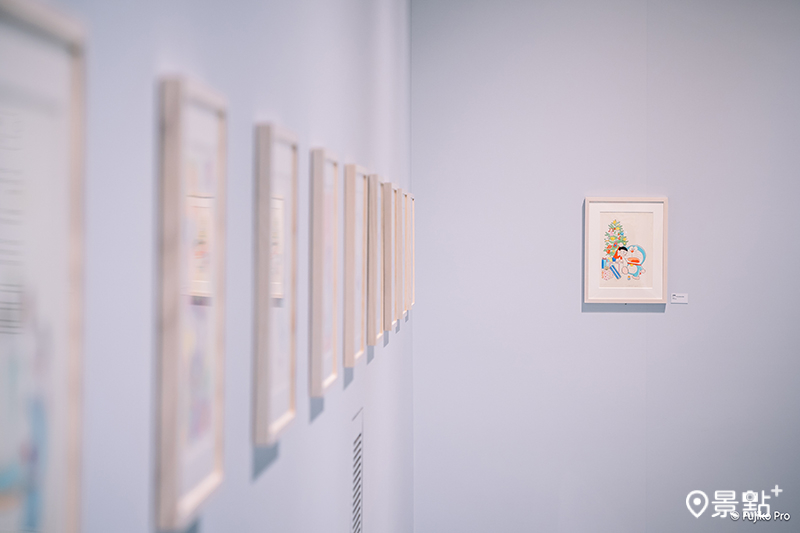 以放大比例的經典漫畫頁面、珍貴黑白復刻原畫。