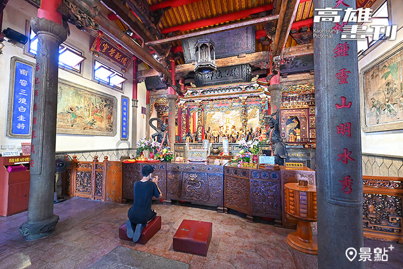 旗津天后宮是高雄最古老的廟宇，香火鼎盛、歷史悠久，是旗津居民的信仰重心。