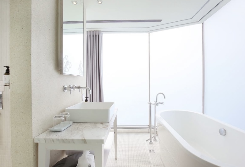 玻璃改為霧面之後。