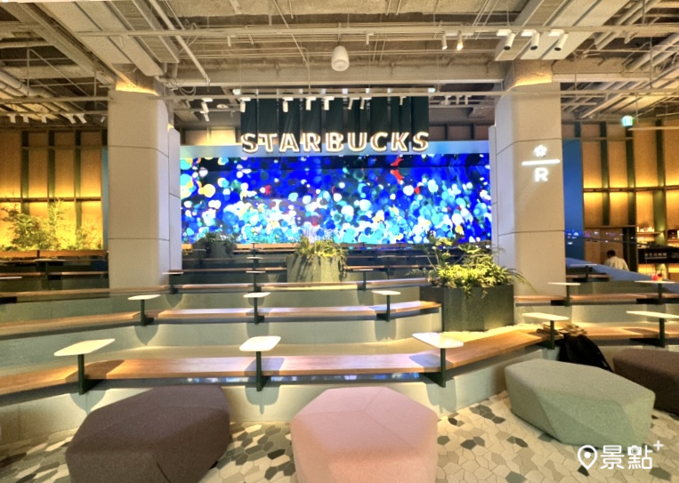 Dream Plaza 全台最大星巴克亮相！空間設計限定商品創意調酒吧檯亮點一次看