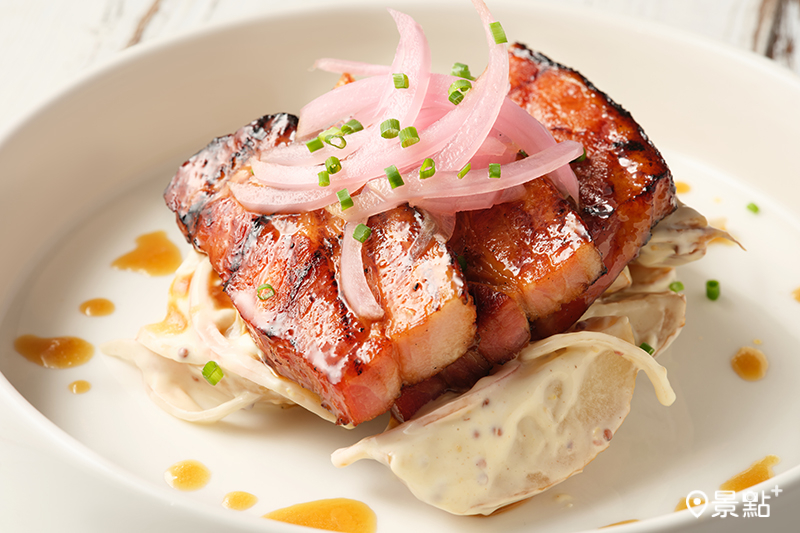 厚切炭烤培根。