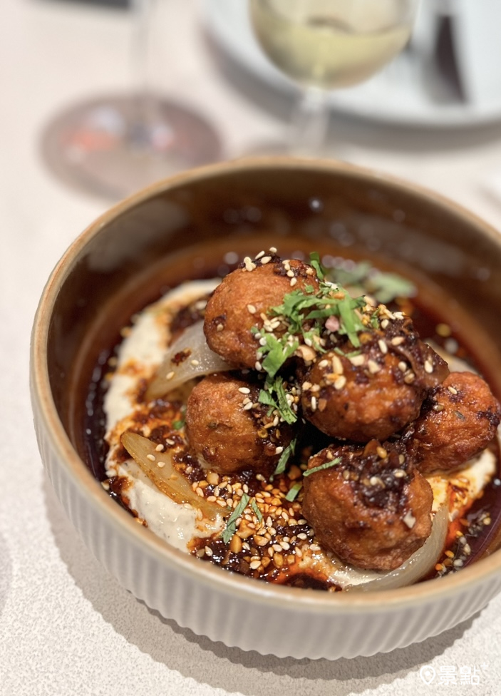 川味口水雞肉丸。（圖 / 景點+ 張盈盈）