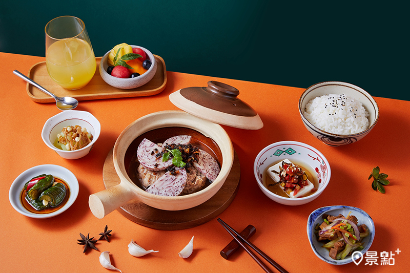 攤味午餐-老菜圃魷魚蒸肉餅。