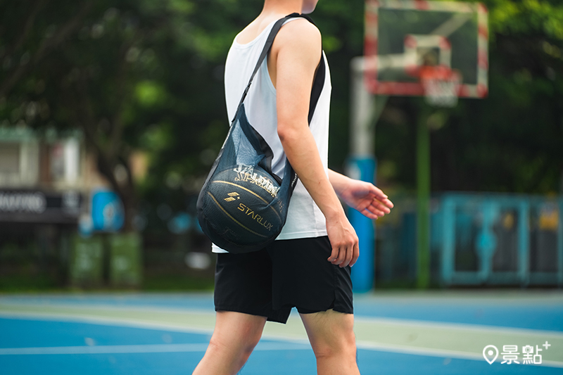 前500名於星宇小舖網站下單購買者，可獲得限量SPALDING籃球袋。