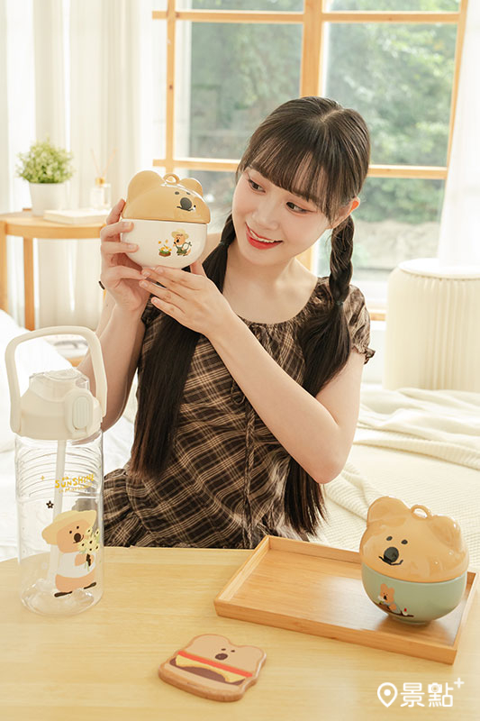 門市快閃購、造型陶瓷碗。