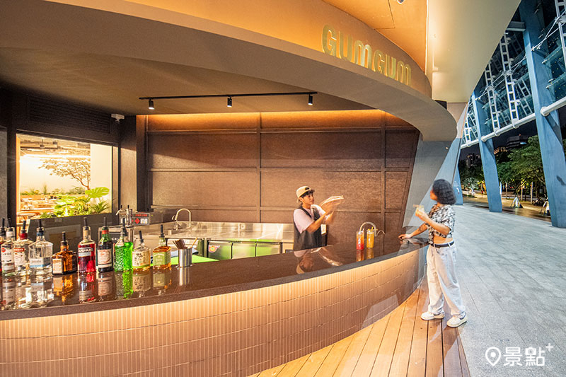 GUMGUM EGG打造小巨蛋首家戶外精釀啤酒吧台！