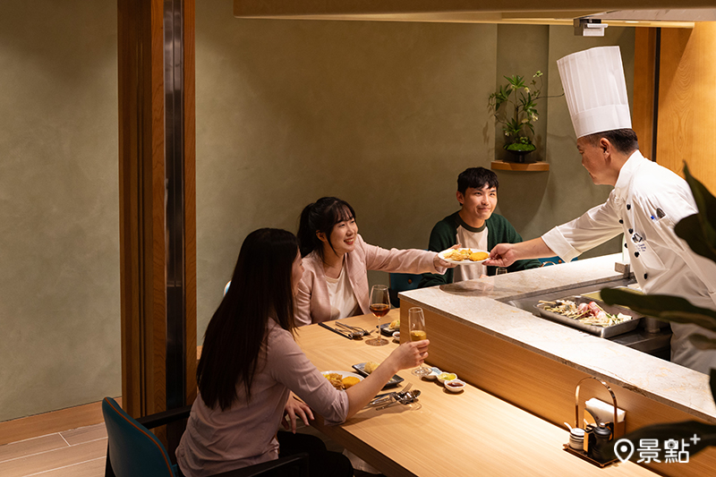 星級美食、名店名菜全入列 。