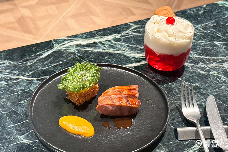 熟成鴨胸。（圖／景點+ 張盈盈，以下同）