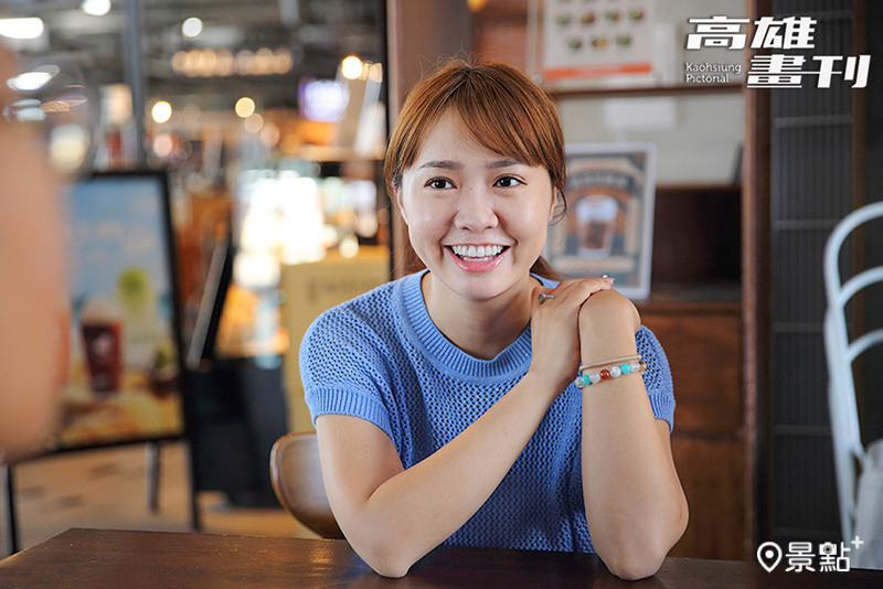 Mana長相甜美，童年時在日本演出過多檔節目與電視劇，經歷豐富。