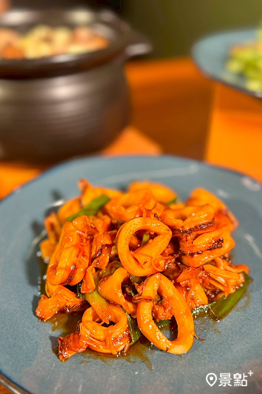 家香醬燒中卷。（圖／景點+ 張盈盈）