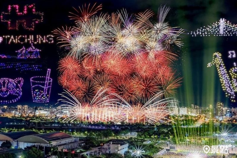 2025年雙十國慶煙火於南投首度登場，當天將施放超過30000發焰火彈。（圖為往年煙火／molly888666）