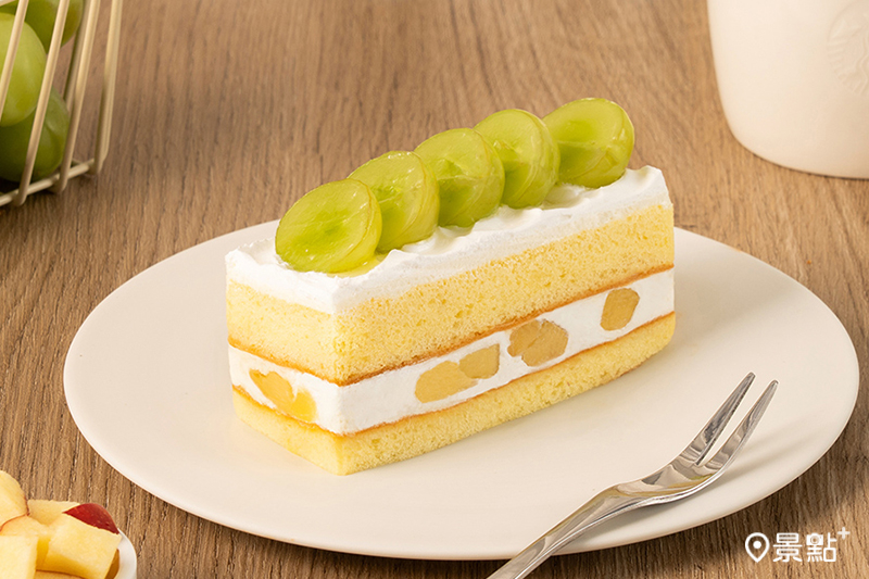 葡萄蘋果戚風蛋糕。