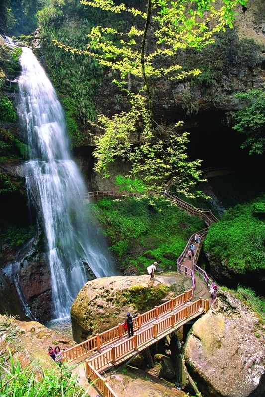 松瀧岩。（圖／杉林溪森林生態渡假園區，以下同）