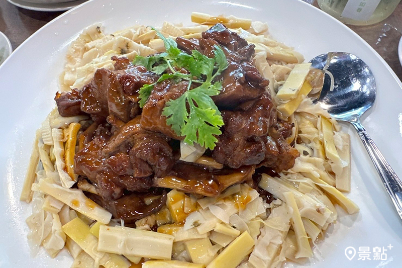 「掌上明珠」這道料理不只需要預約，更是隱藏版菜單。（圖／景點+ 張盈盈）