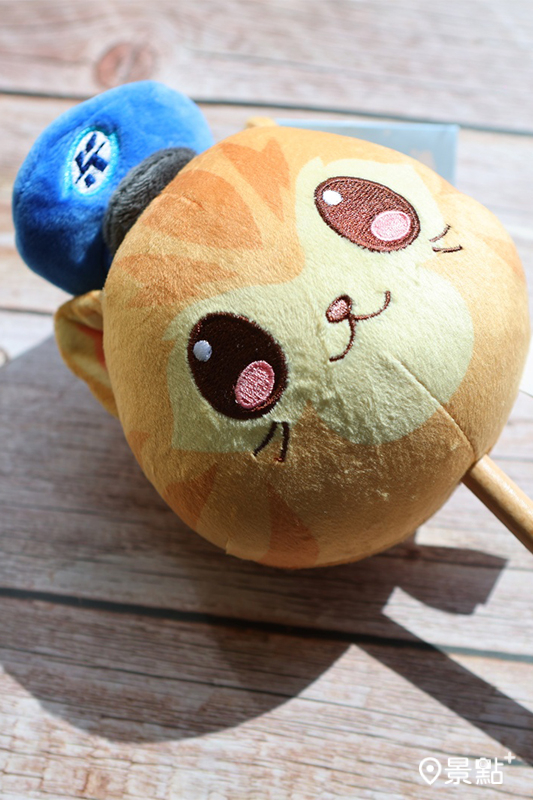 蜜柑大臉搥背棒，售價280元。