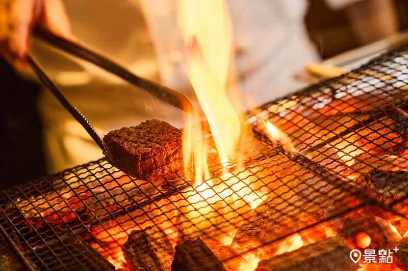 10月3日至10月6日推出「中秋限定旬味料理-肉懷石套餐」。