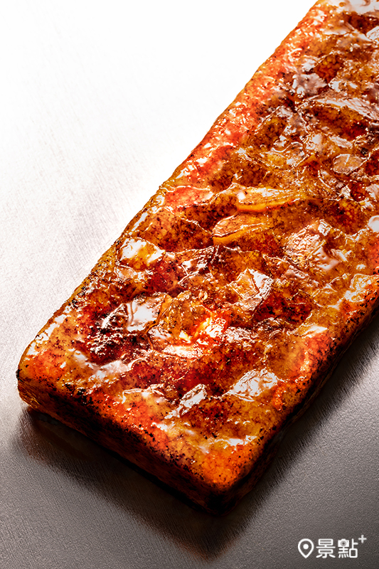 -18°C 焦糖起司蛋糕長條禮盒 售價 720 元。