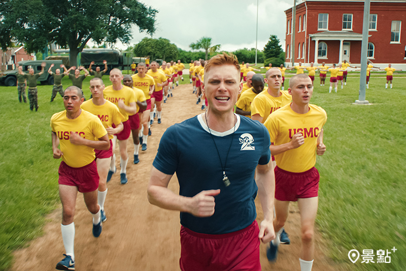 《軍靴男孩》(Boots)