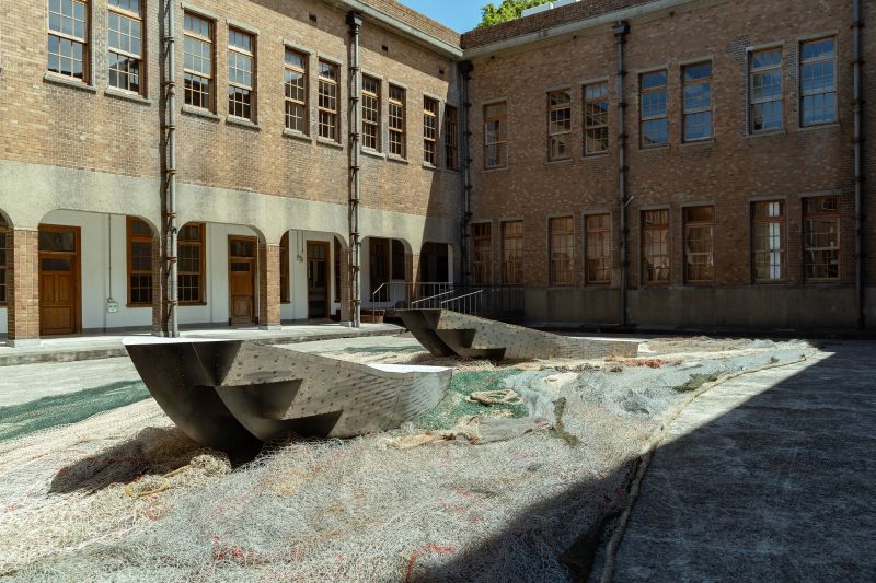 賴彥勳、東熙、林佩儒《海潮・舟潮・離》。