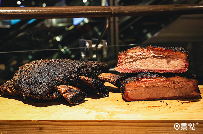 煙燻牛肋排、煙燻牛胸肉。