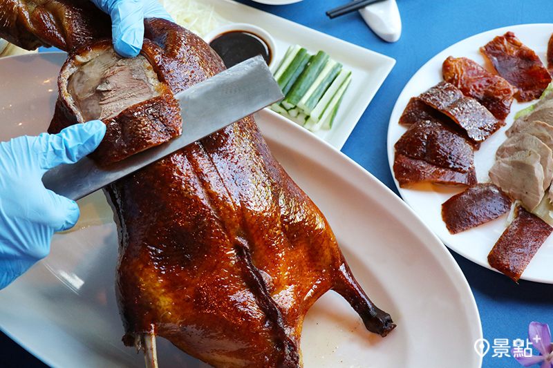 線上旅展再下殺49折！4人烤鴨兩吃，每人平均僅350元！
