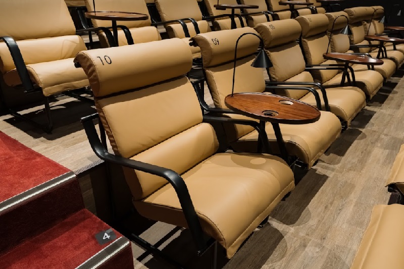 讓許多人大為稱讚的Remmi Chair影廳，座椅坐起來十分舒適。(圖／大巨蛋秀泰)