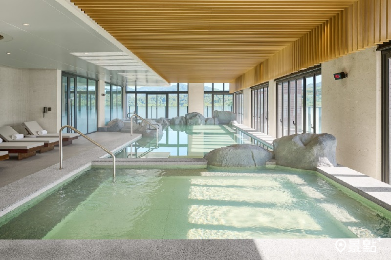 大眾泡湯池(女)-望雲