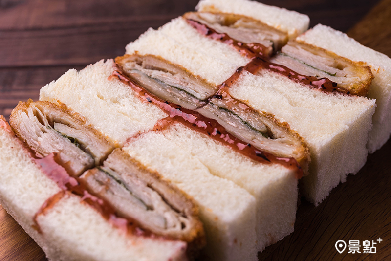 紫蘇千層豚里肌三明治。