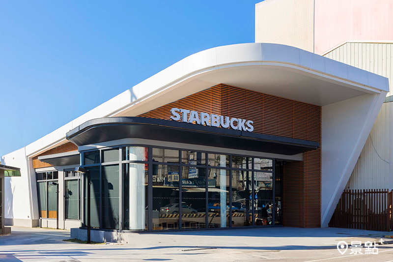 台中后里首間星巴克門市！后字馬場意象獨棟特色建築新開幕滿額贈