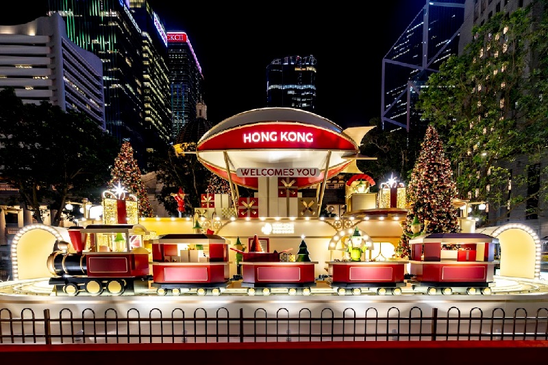 香港繽紛冬日巡禮亞洲最閃耀！20 米聖誕樹5大打卡巨型玩具 中環8大建築化身巨型光影畫布 