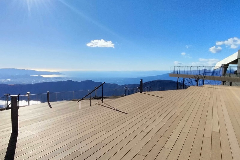 駒岳空中纜車頂部觀景平台視野相當遼闊！