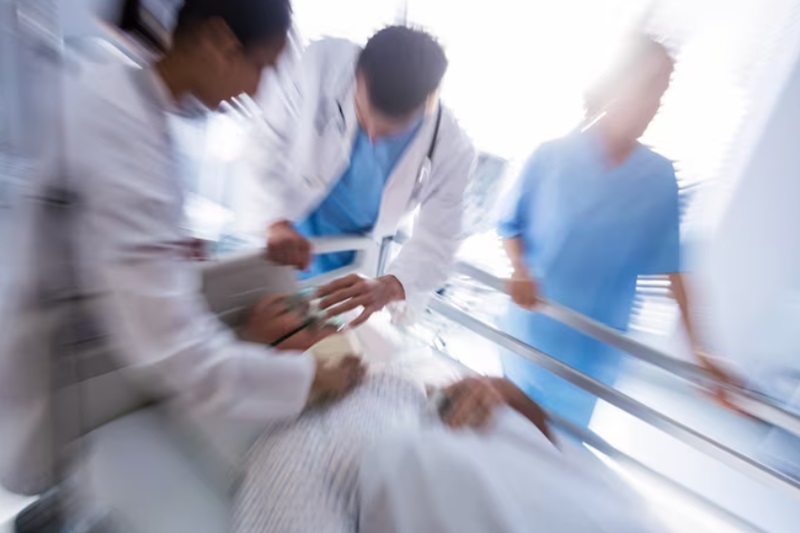 【海外旅遊醫療攻略】大S事件後引發關注！日本急診、看病、保險與藥妝APP全整理   不會日文也能安心就醫