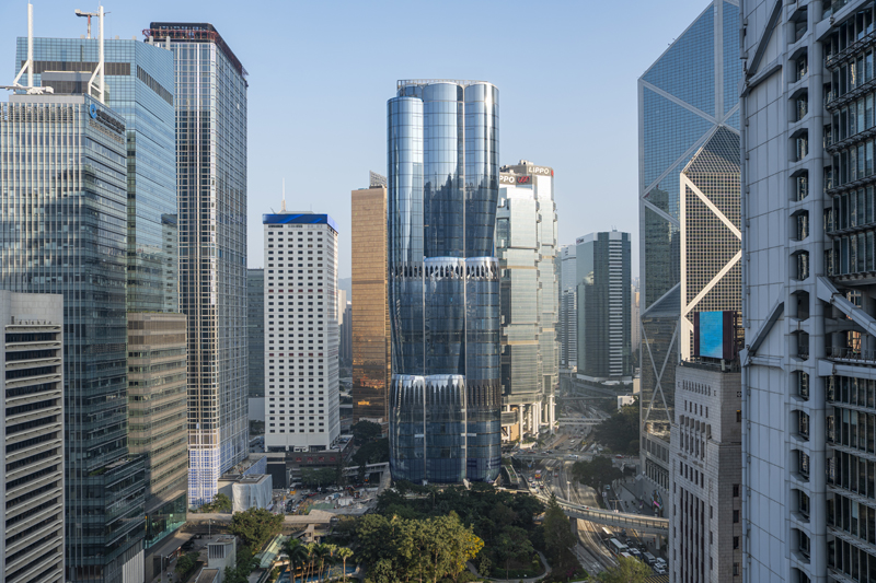「The Henderson」大樓匯聚頂尖企業、藝術與餐飲，成為中環全新地標。